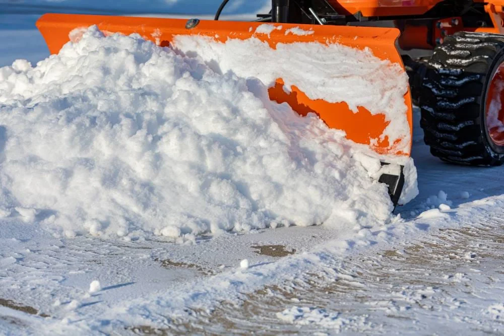 Modern snow removal technique by Services MJD et Fils